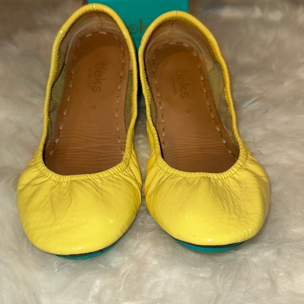 Lemon Tieks. Excellent condition! Size 9